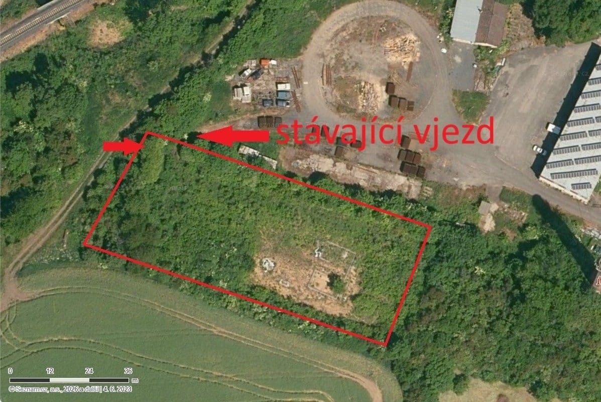 Pronájem pozemku 2130 m²