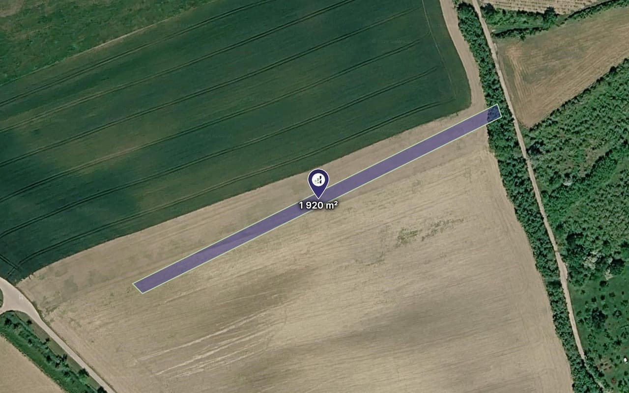 Prodej pozemku 1920 m²