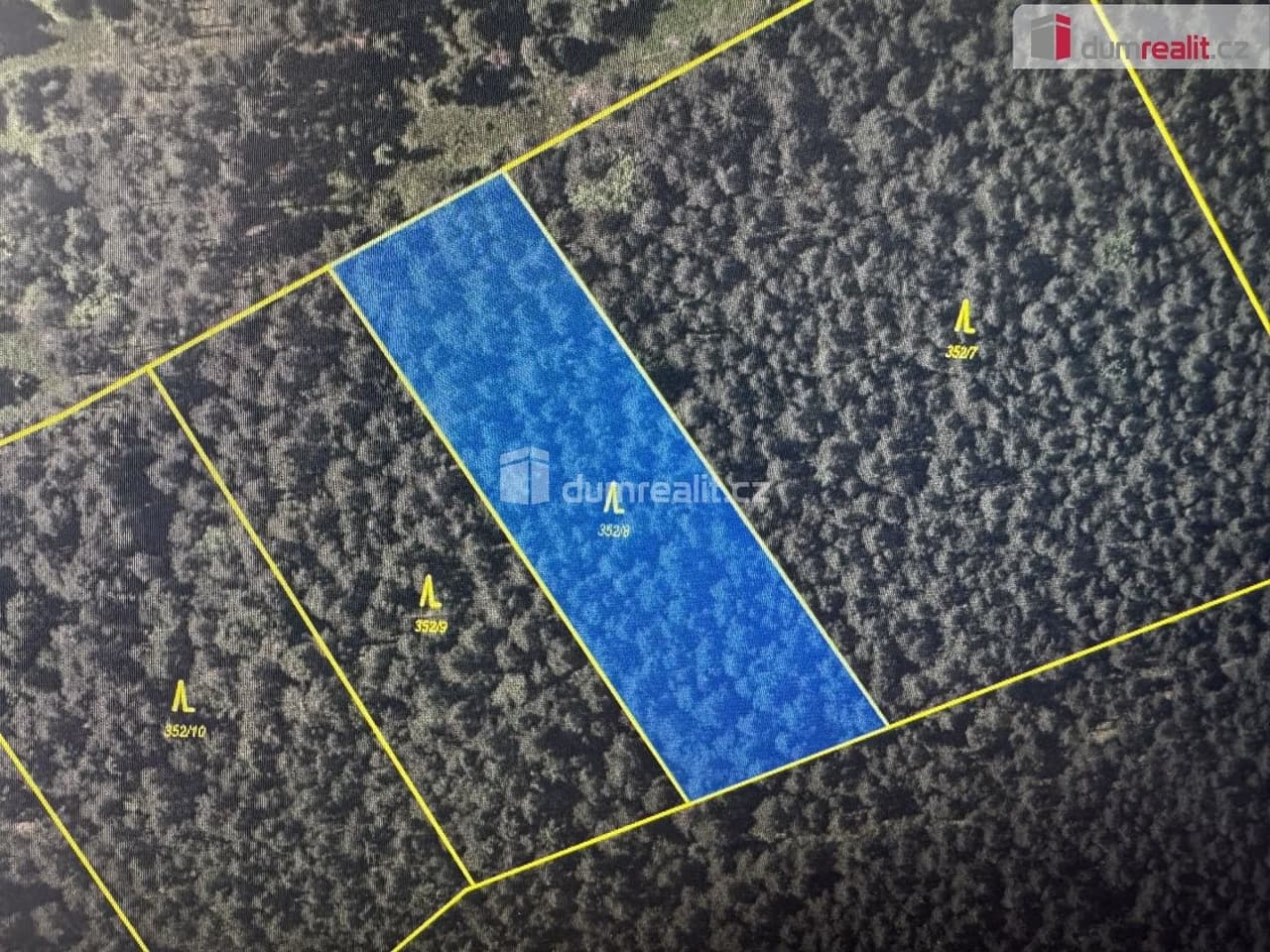 Prodej pozemku 2877 m²