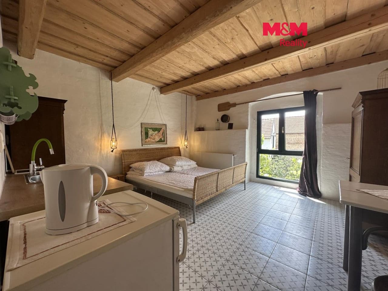 Pronájem bytu 1+kk 28 m²