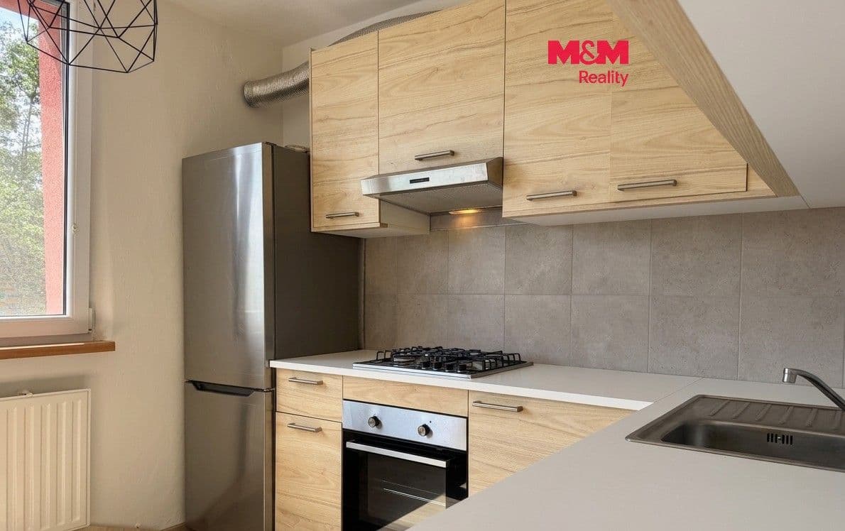 Pronájem bytu 1+1 35 m²