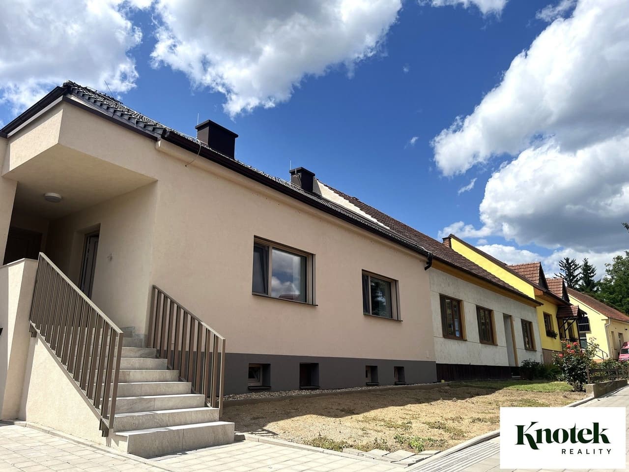 Pronájem bytu 2+kk 49 m²