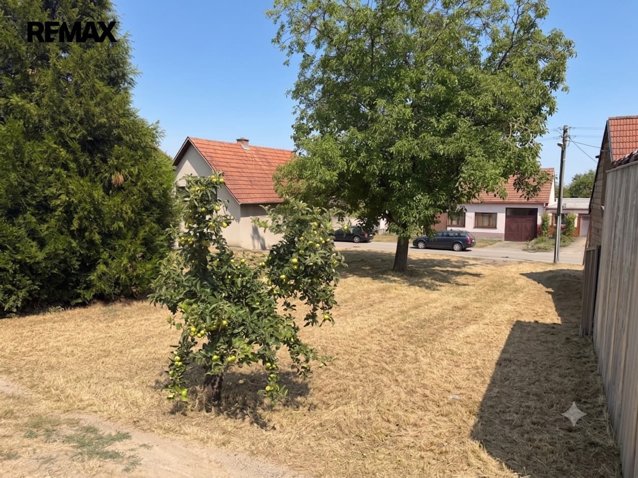 Prodej pozemku 323 m²