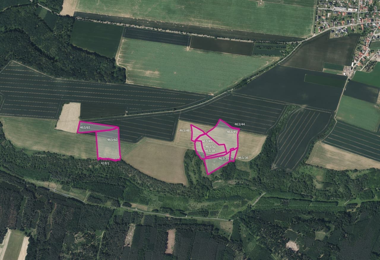 Prodej pozemku 121842 m²