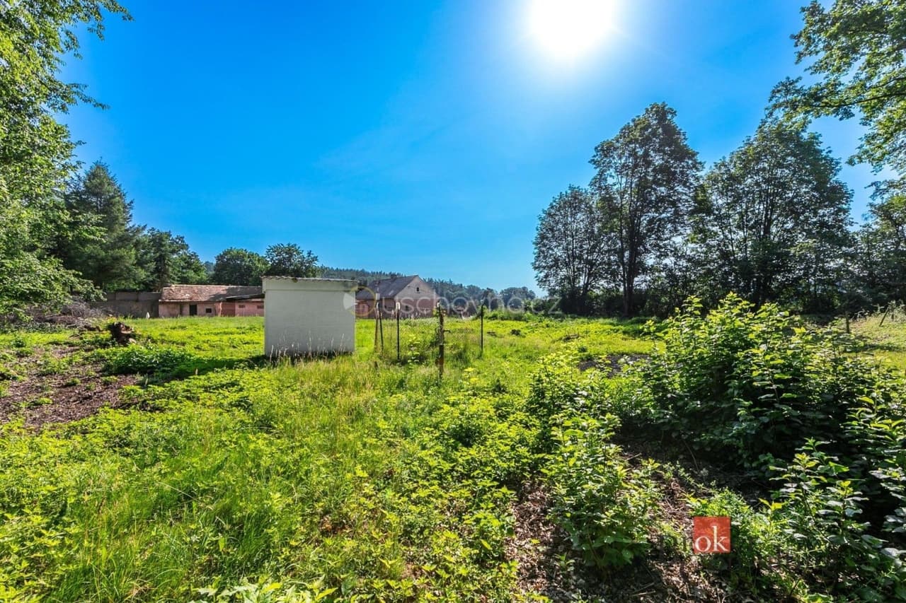 Prodej nemovitosti 1261 m²