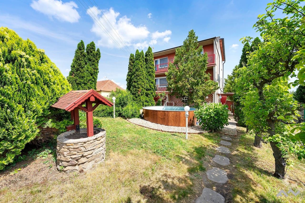 Prodej domu 197 m²