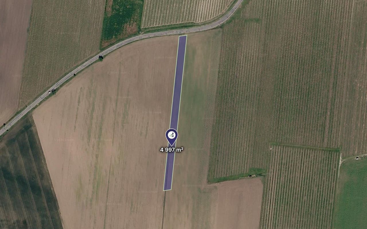 Prodej pozemku 4997 m²