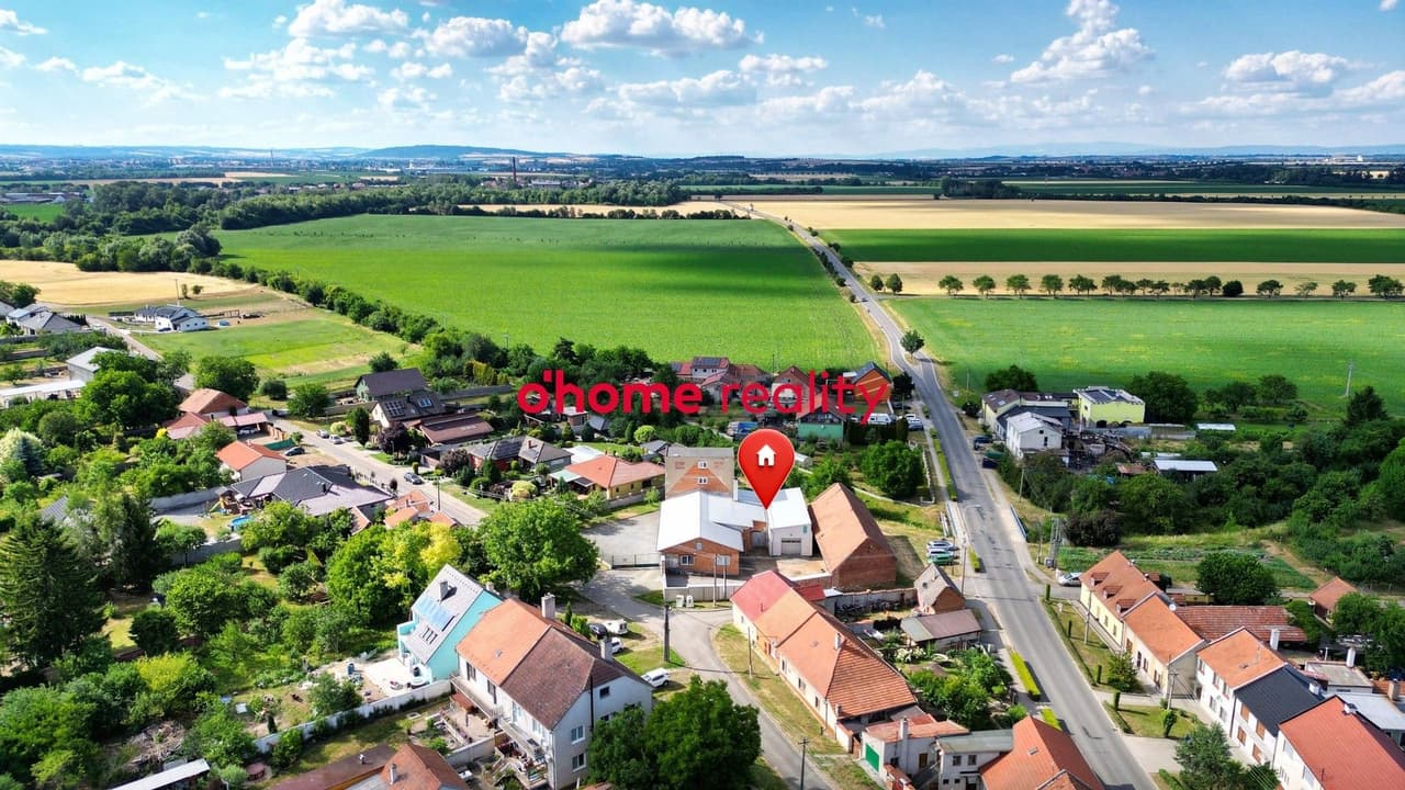 Prodej komerčního prostoru 1210 m²