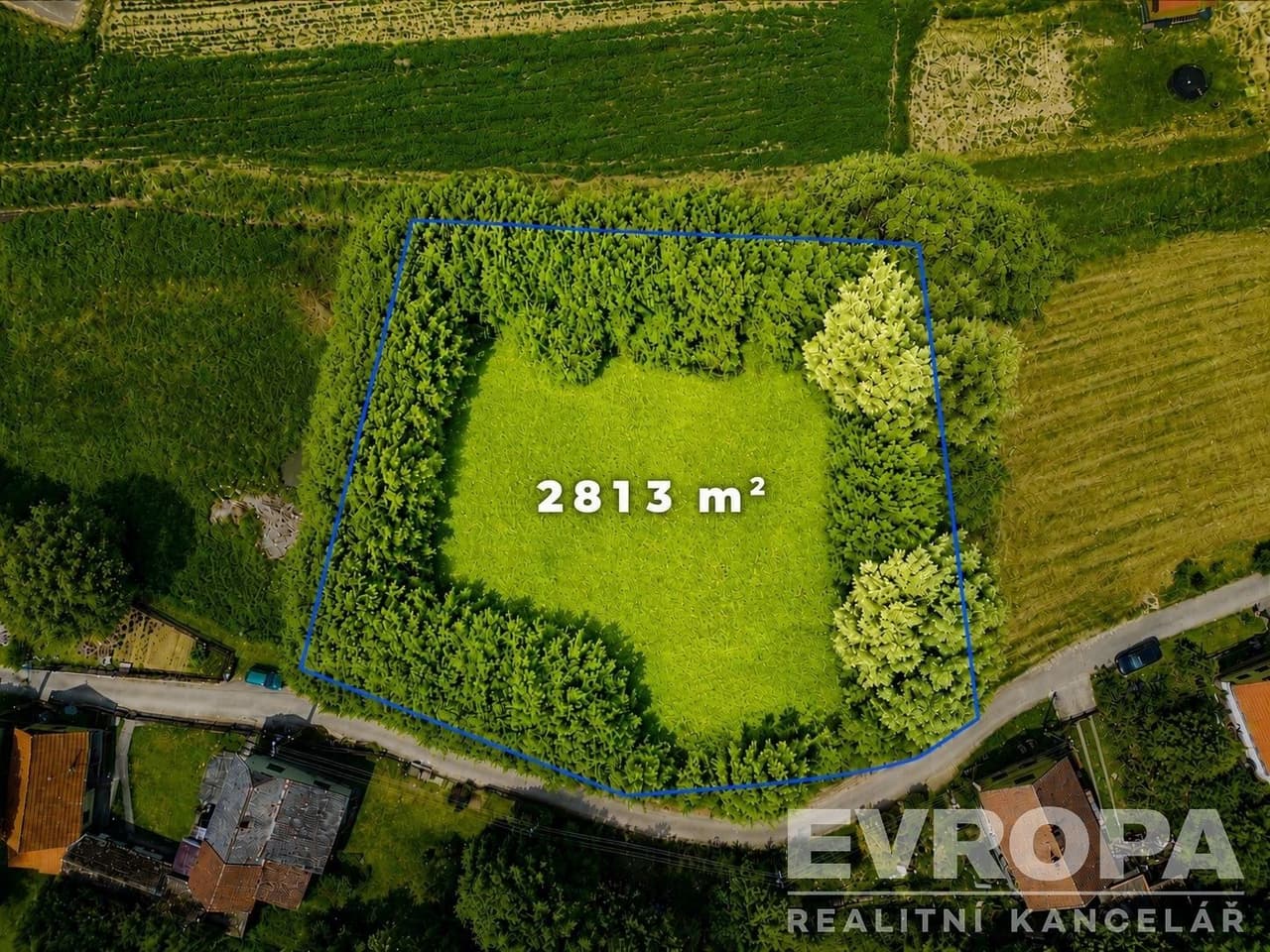 Prodej pozemku 2813 m²