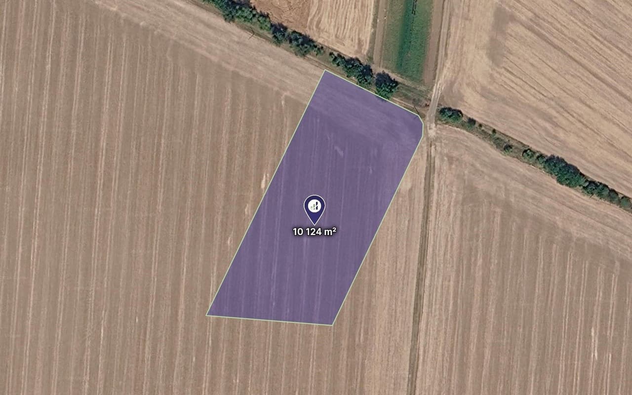 Prodej pozemku 10124 m²