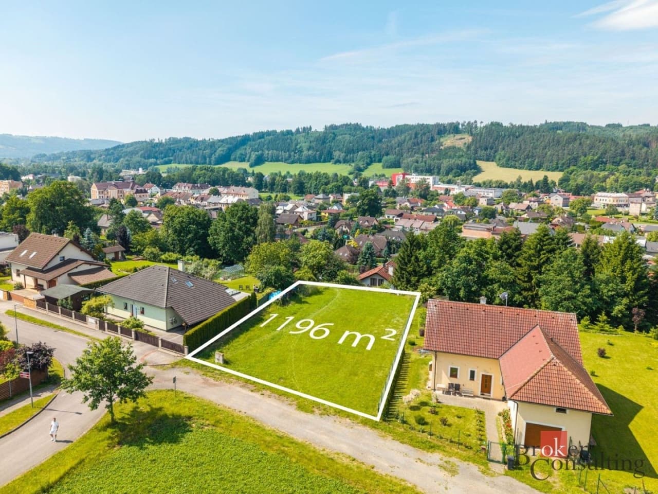 Prodej pozemku 1196 m²