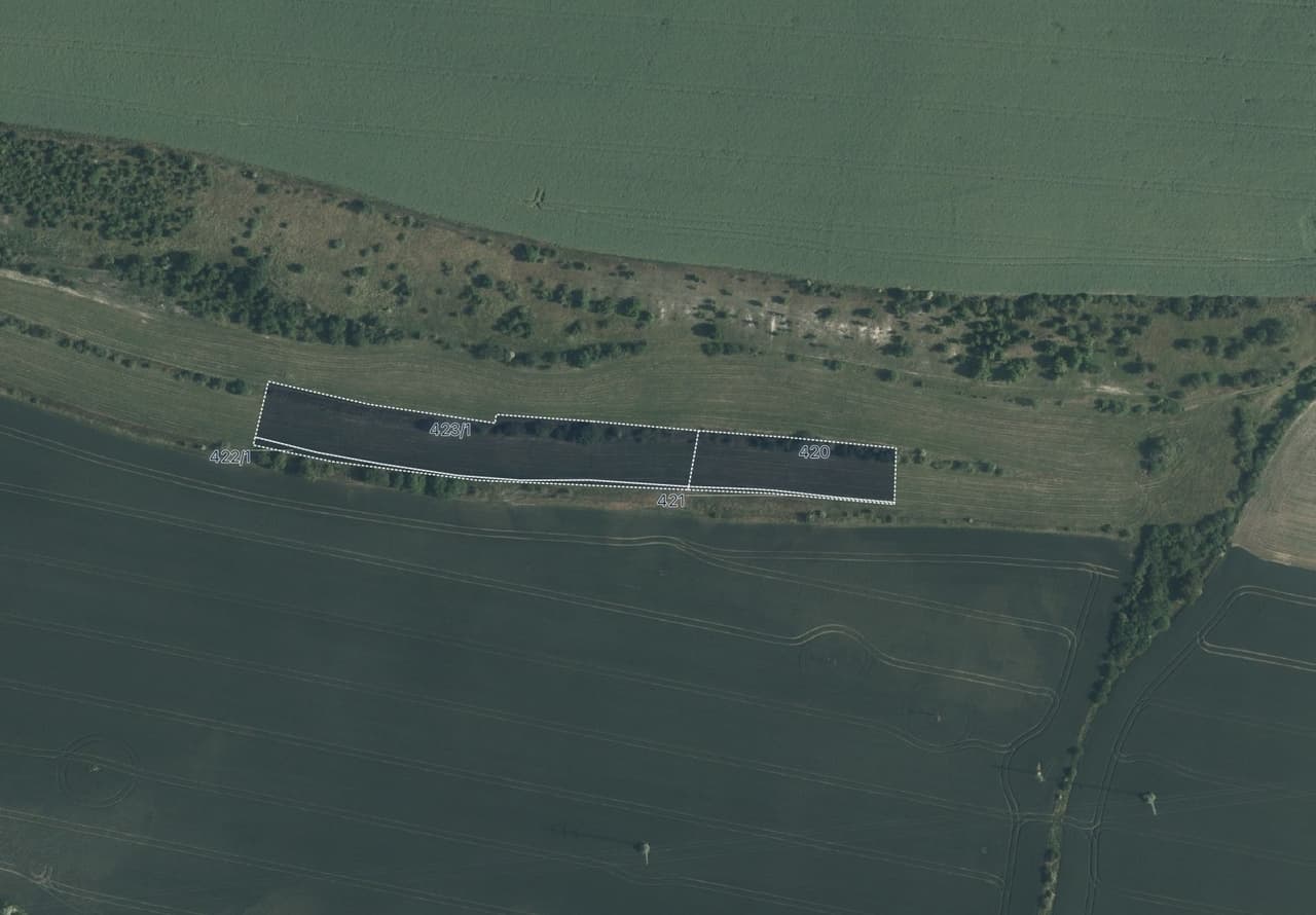 Prodej pozemku 8795 m²