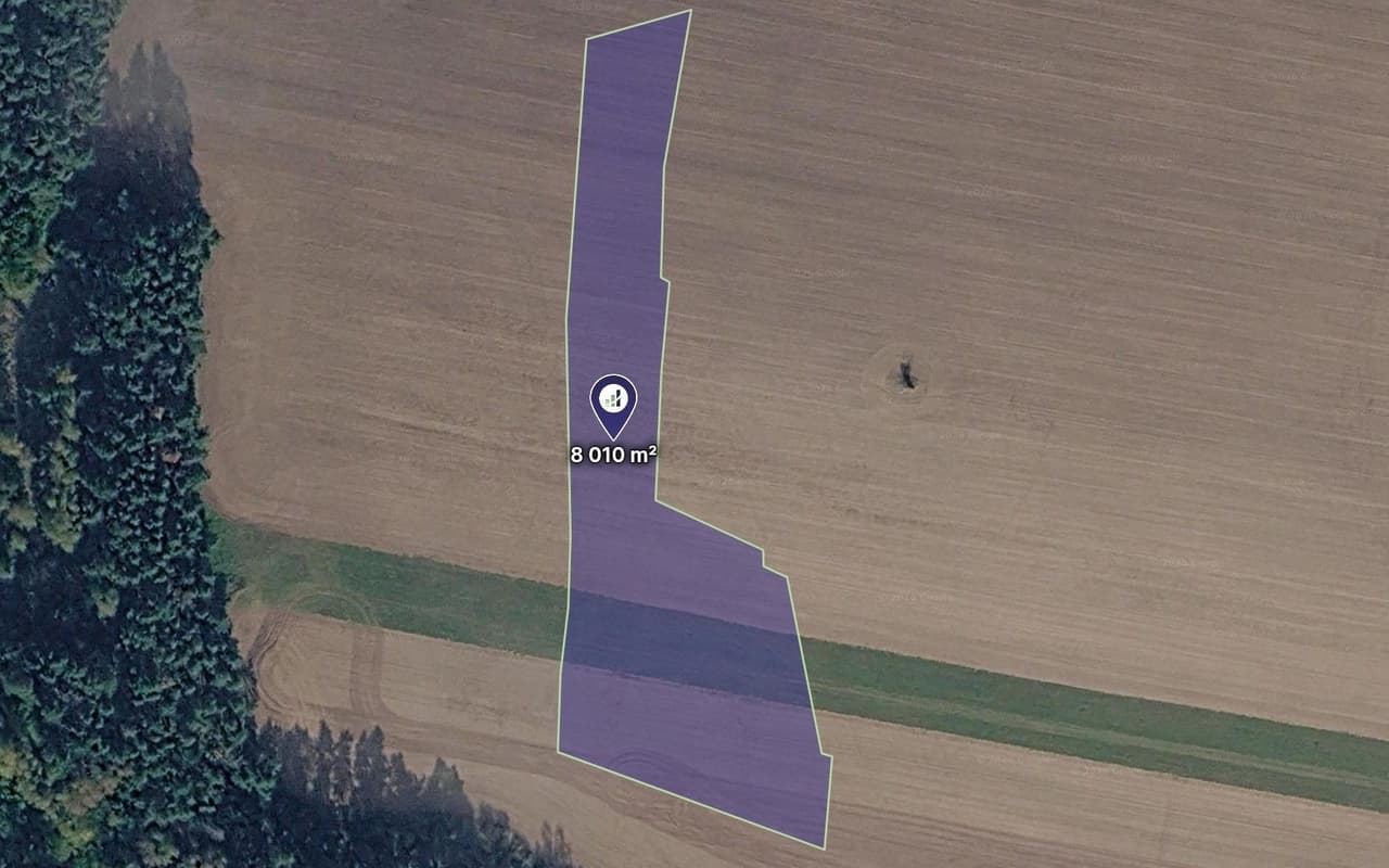 Prodej pozemku 8010 m²