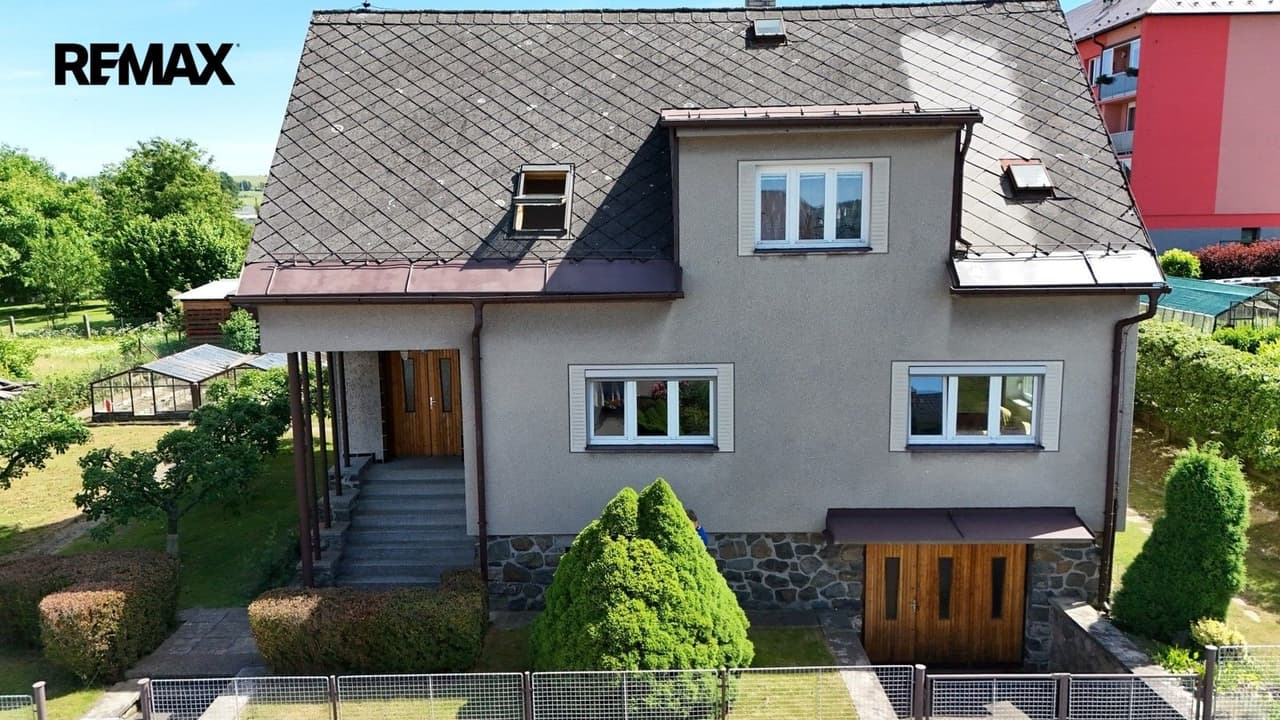 Prodej domu 198 m²