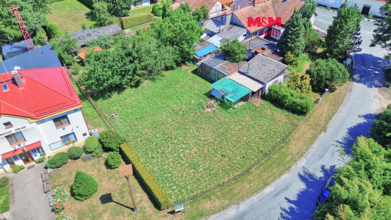 Pronájem pozemku 500 m²