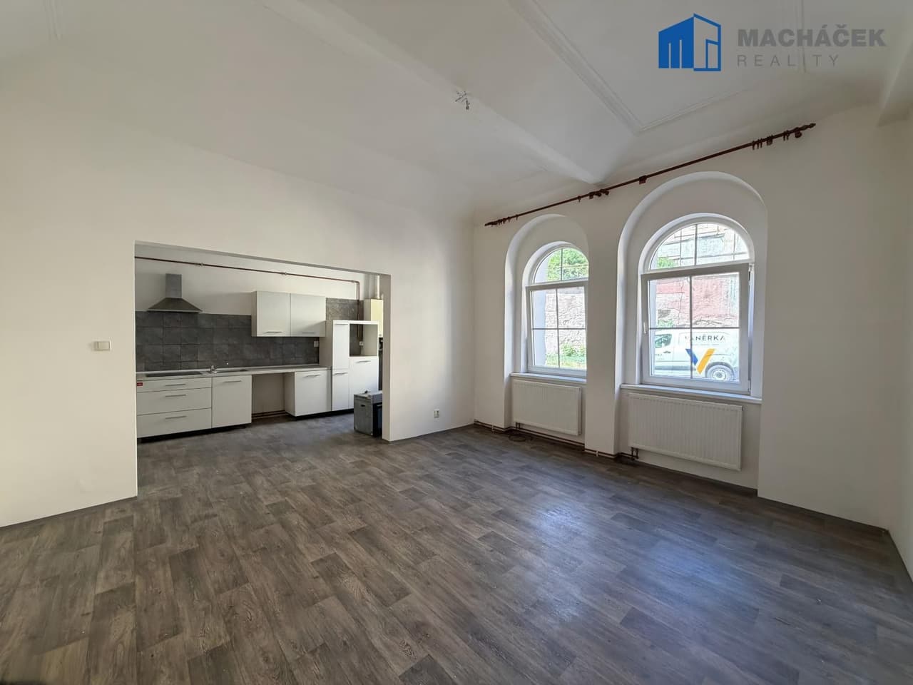 Pronájem bytu 1+kk 52 m²