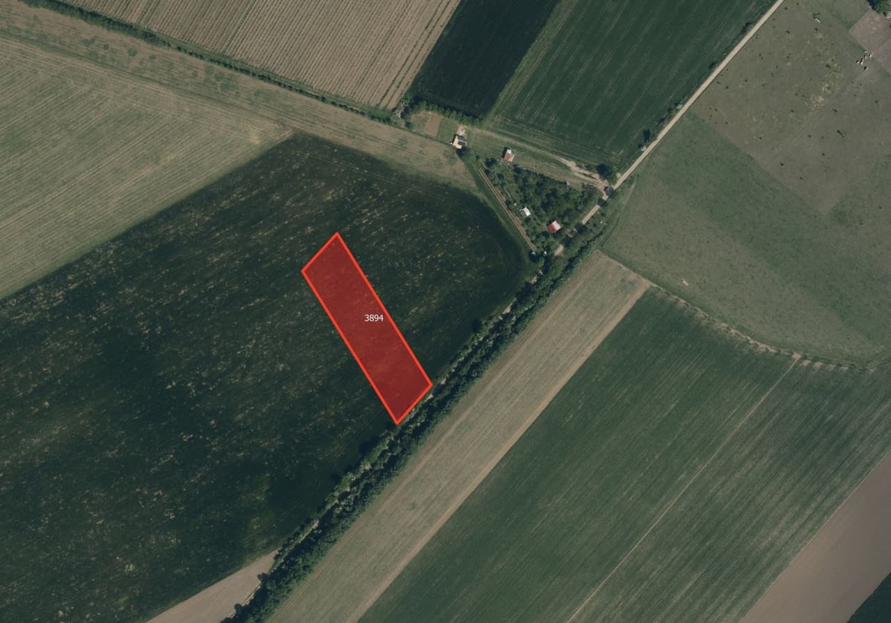 Prodej pozemku 4852 m²