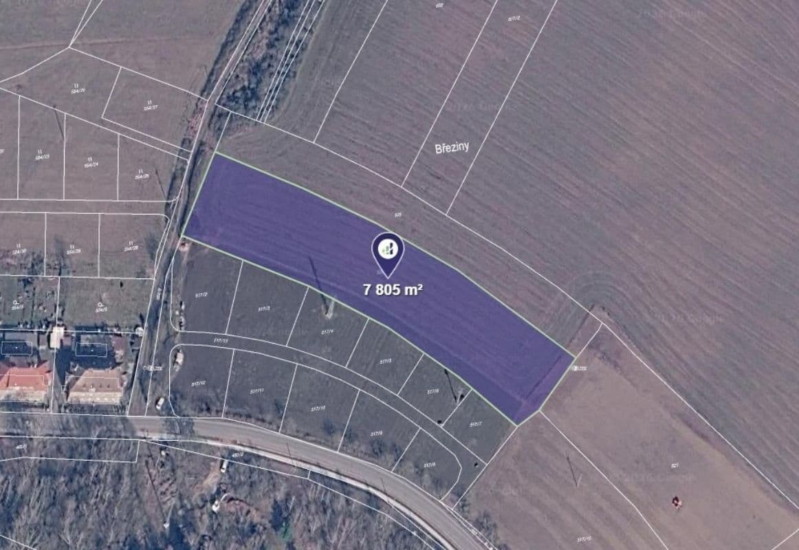 Prodej pozemku 3903 m²