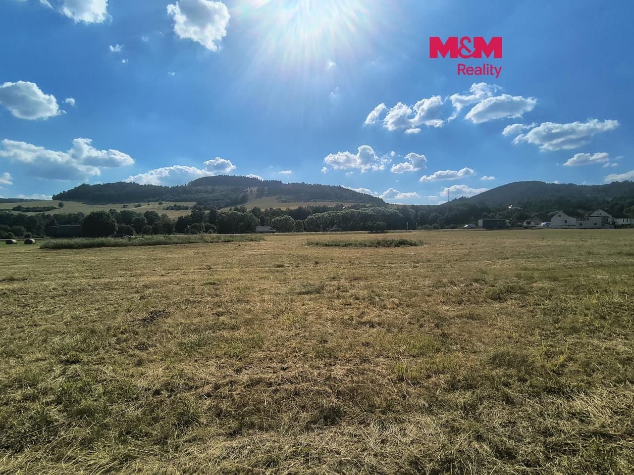 Prodej pozemku 10555 m²