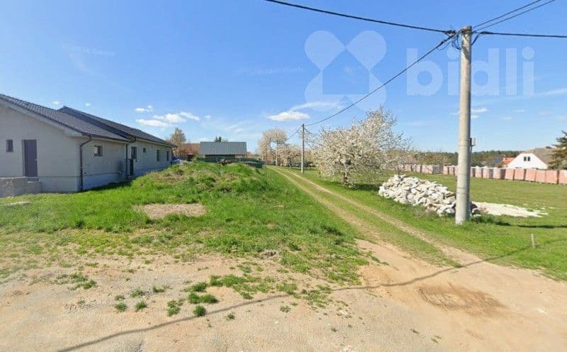 Prodej pozemku 1330 m²