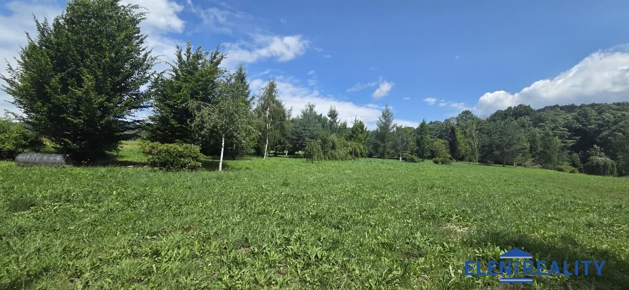 Prodej pozemku 5360 m²
