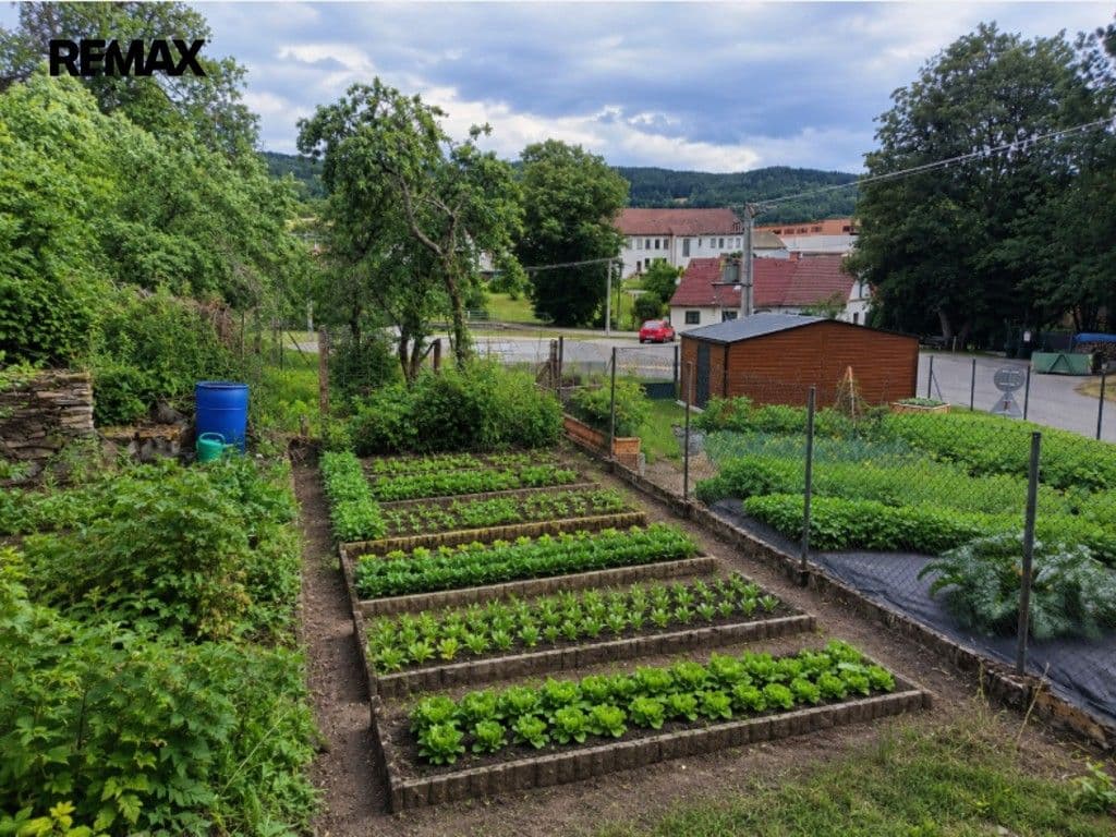Prodej pozemku 358 m²
