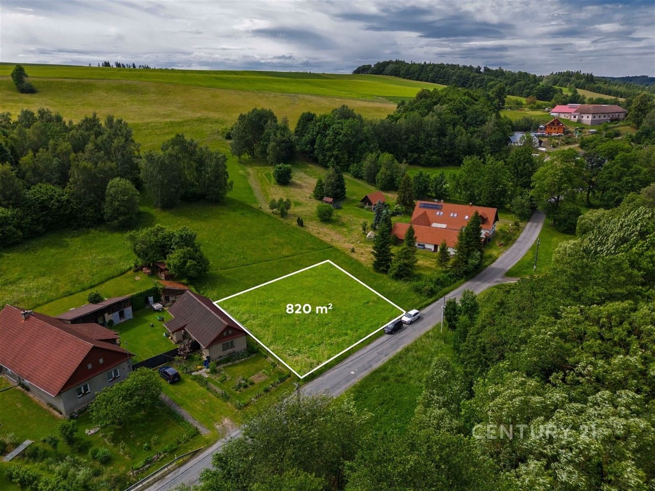 Prodej pozemku 820 m²