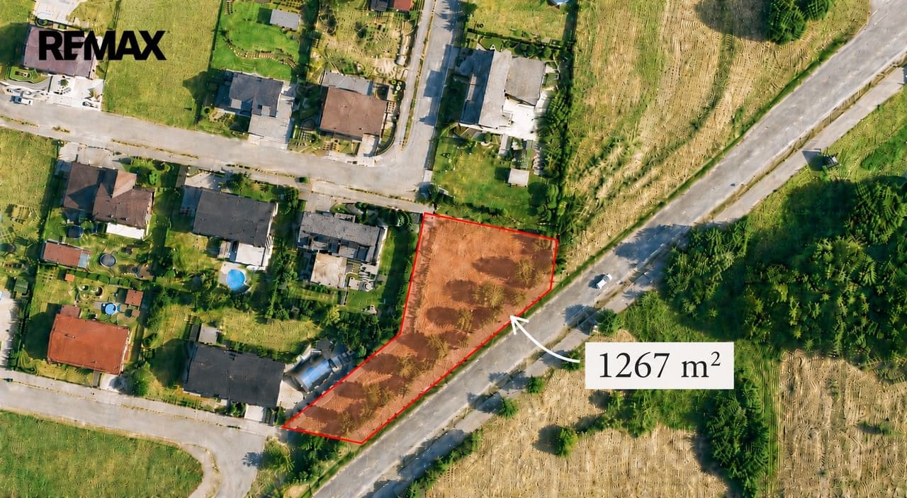 Prodej pozemku 1267 m²