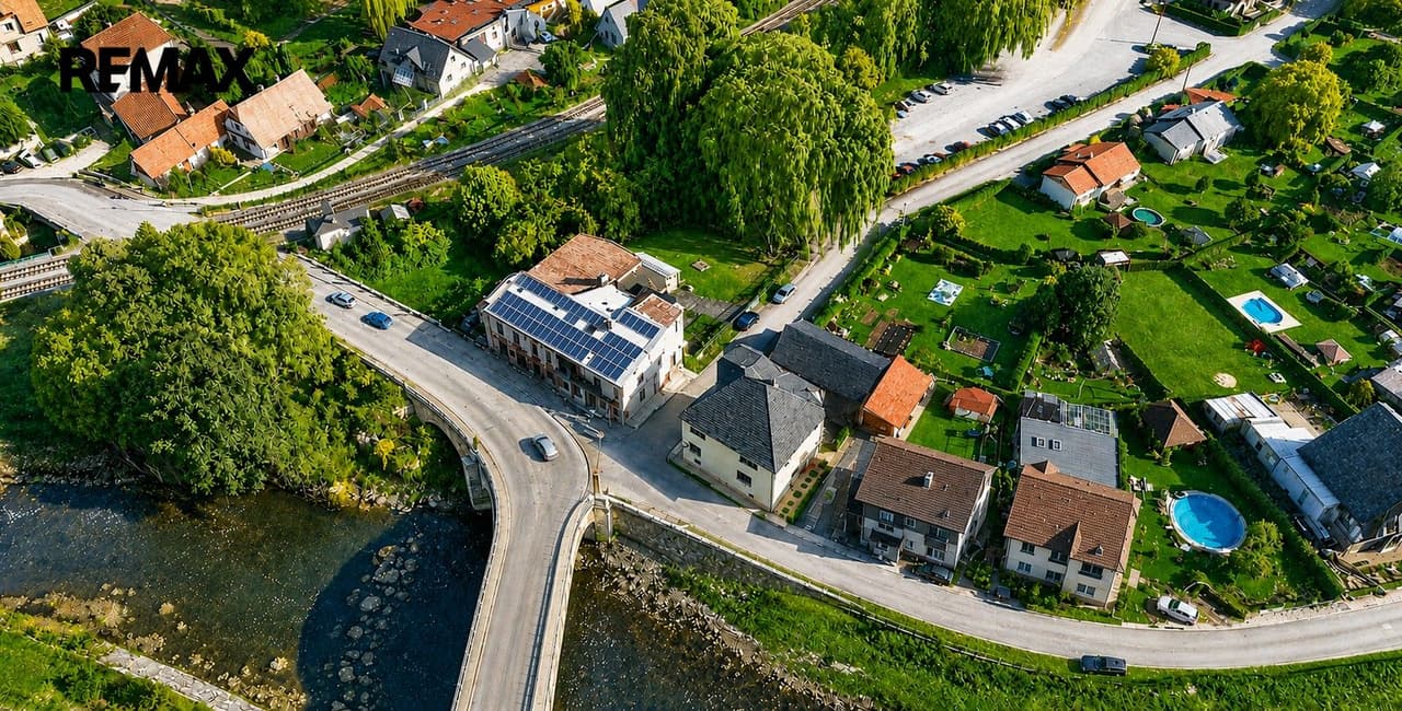 Prodej komerčního prostoru 763 m²