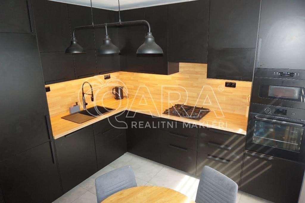 Prodej bytu 3+1 66 m²