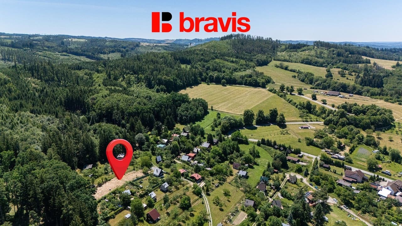 Prodej pozemku 1762 m²