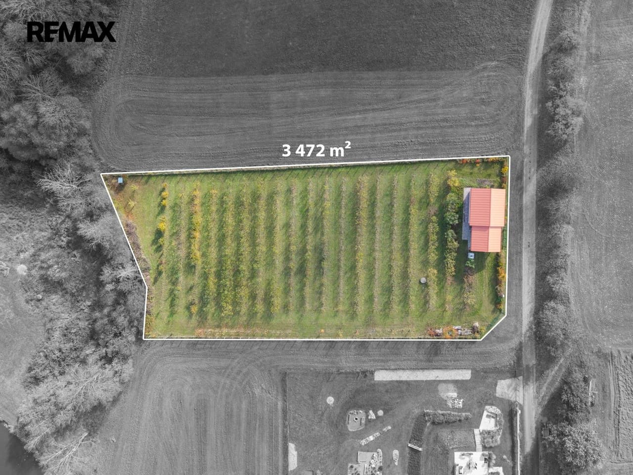 Prodej pozemku 3472 m²