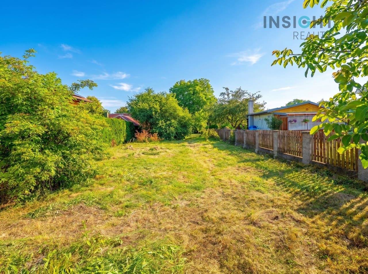 Prodej pozemku 564 m²
