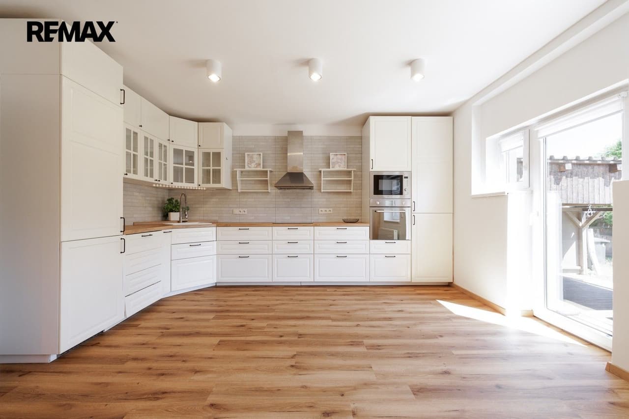 Prodej bytu 3+kk 68 m²