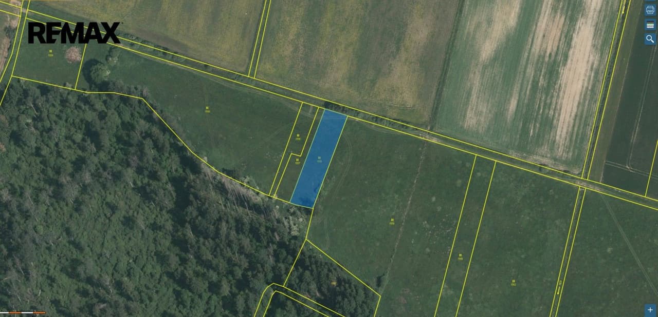 Prodej pozemku 1610 m²