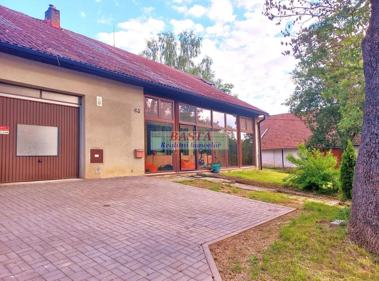 Pronájem domu 195 m²