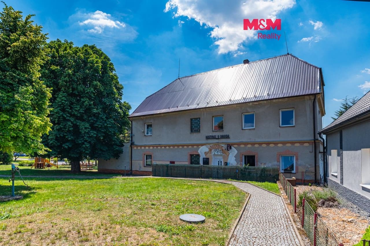 Prodej domu 690 m²