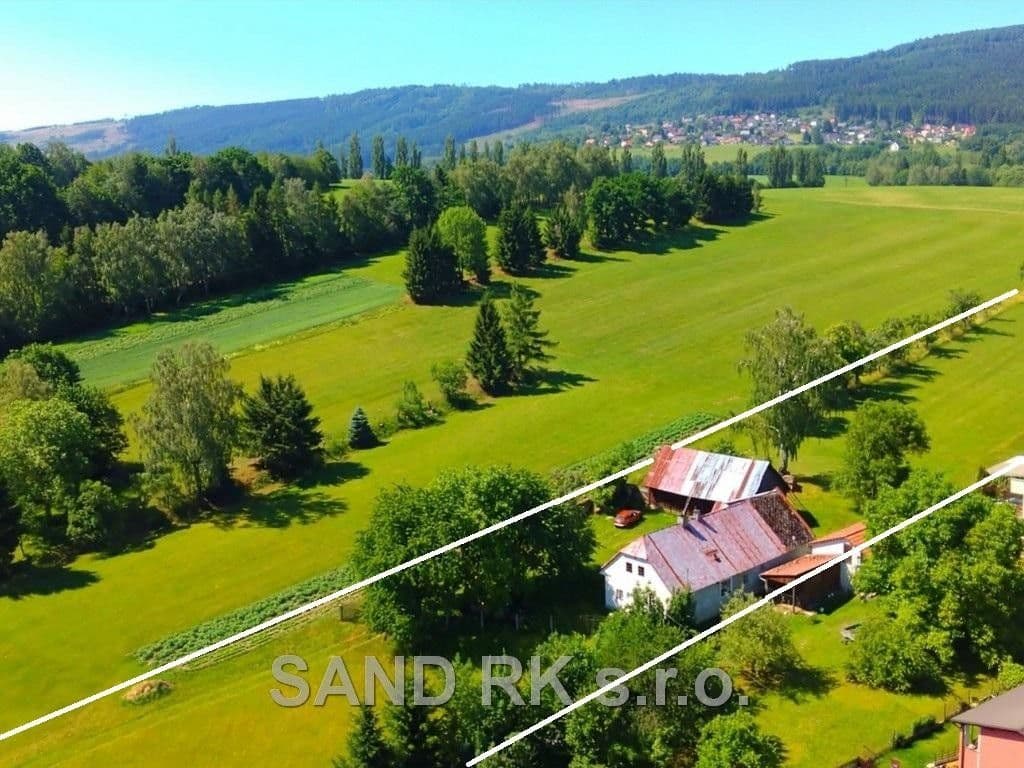 Prodej pozemku 102716 m²