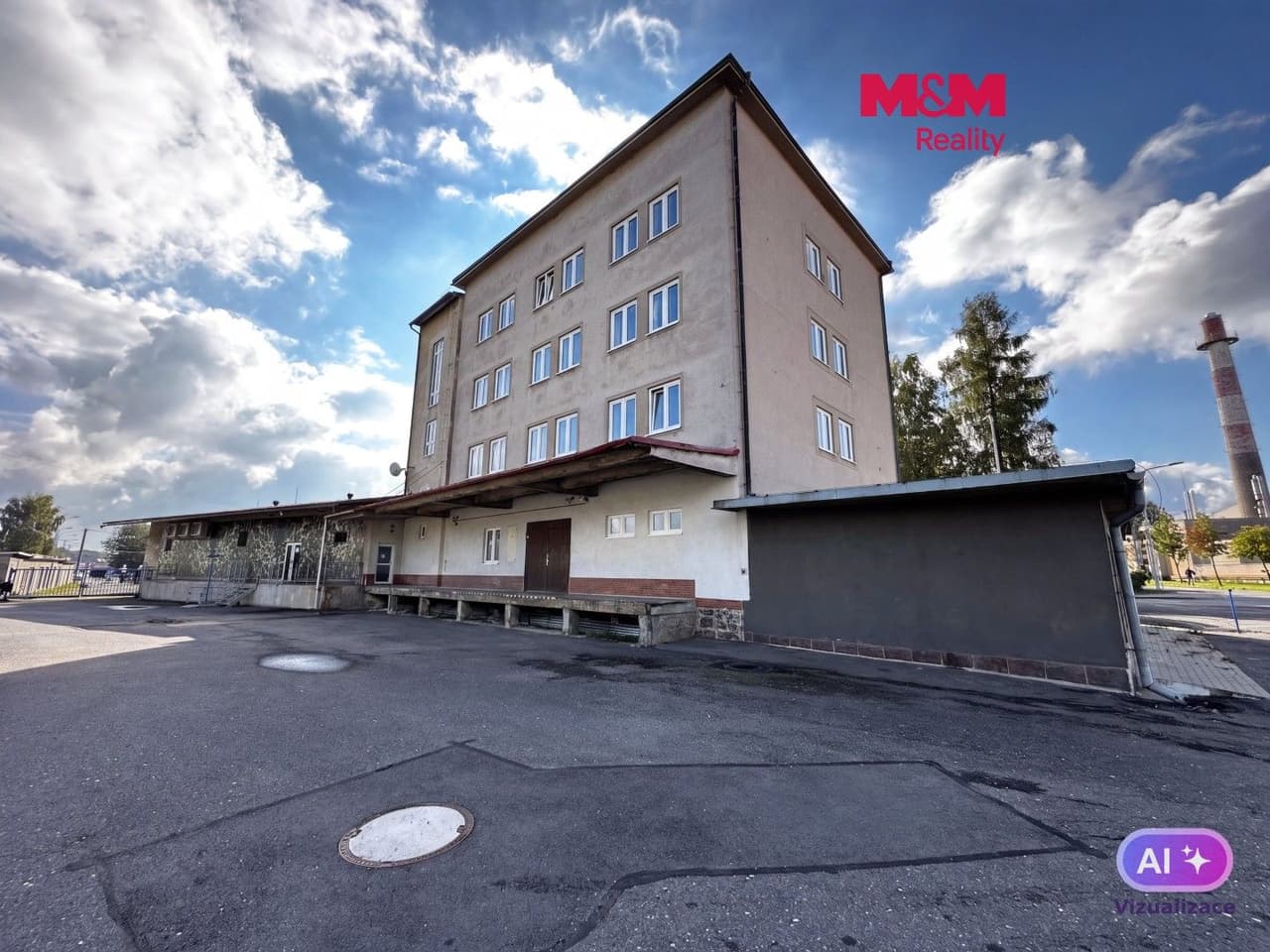 Prodej komerčního prostoru 660 m²