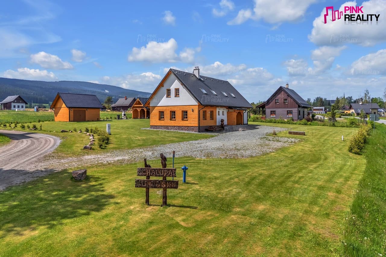 Prodej komerčního prostoru 184 m²