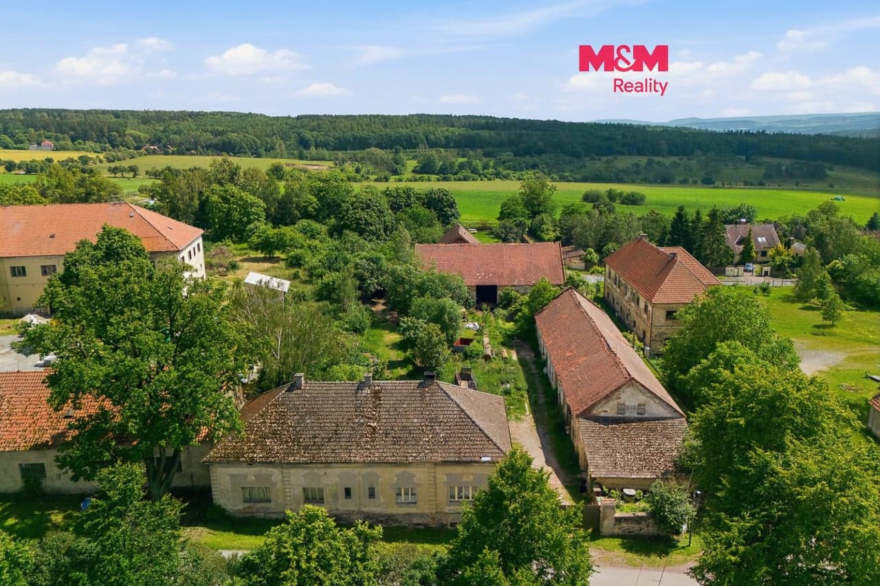Prodej komerčního prostoru 255 m²