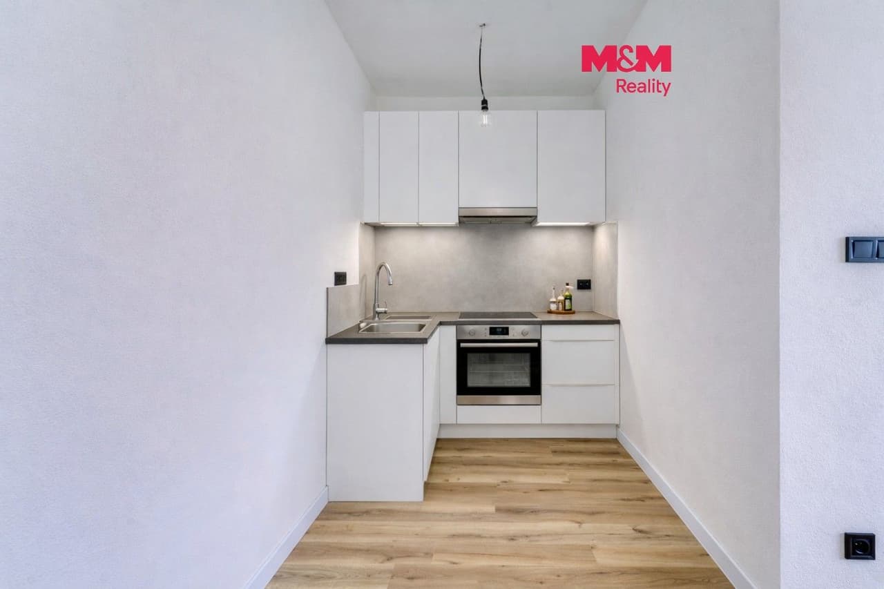 Pronájem bytu 2+kk 40 m²