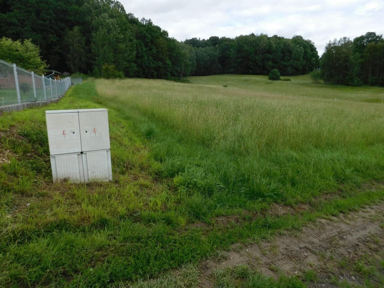 Prodej pozemku 4005 m²