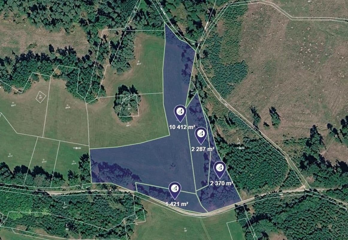 Prodej pozemku 16490 m²