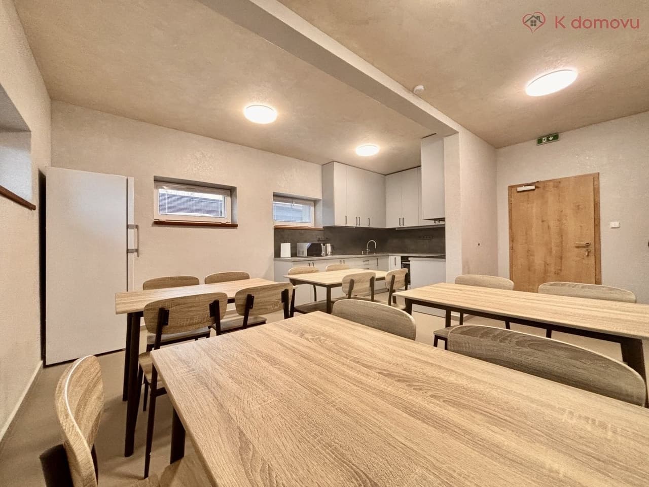 Pronájem komerčního prostoru 600 m²