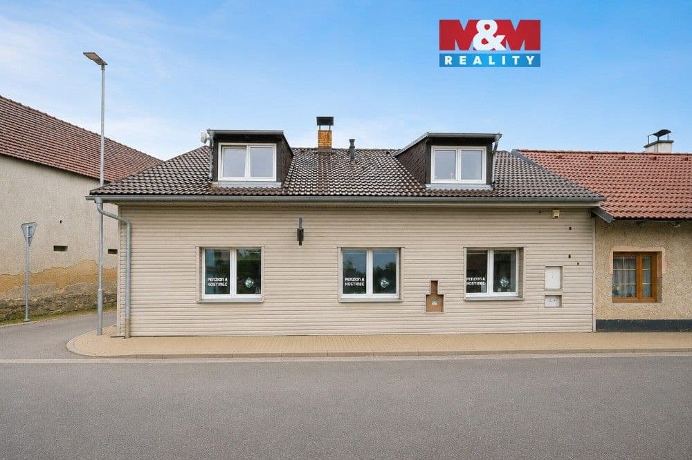 Prodej komerčního prostoru 198 m²