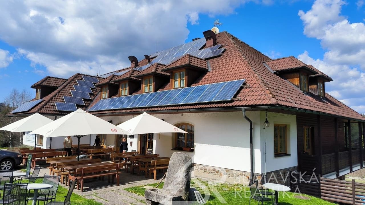 Prodej komerčního prostoru 1100 m²