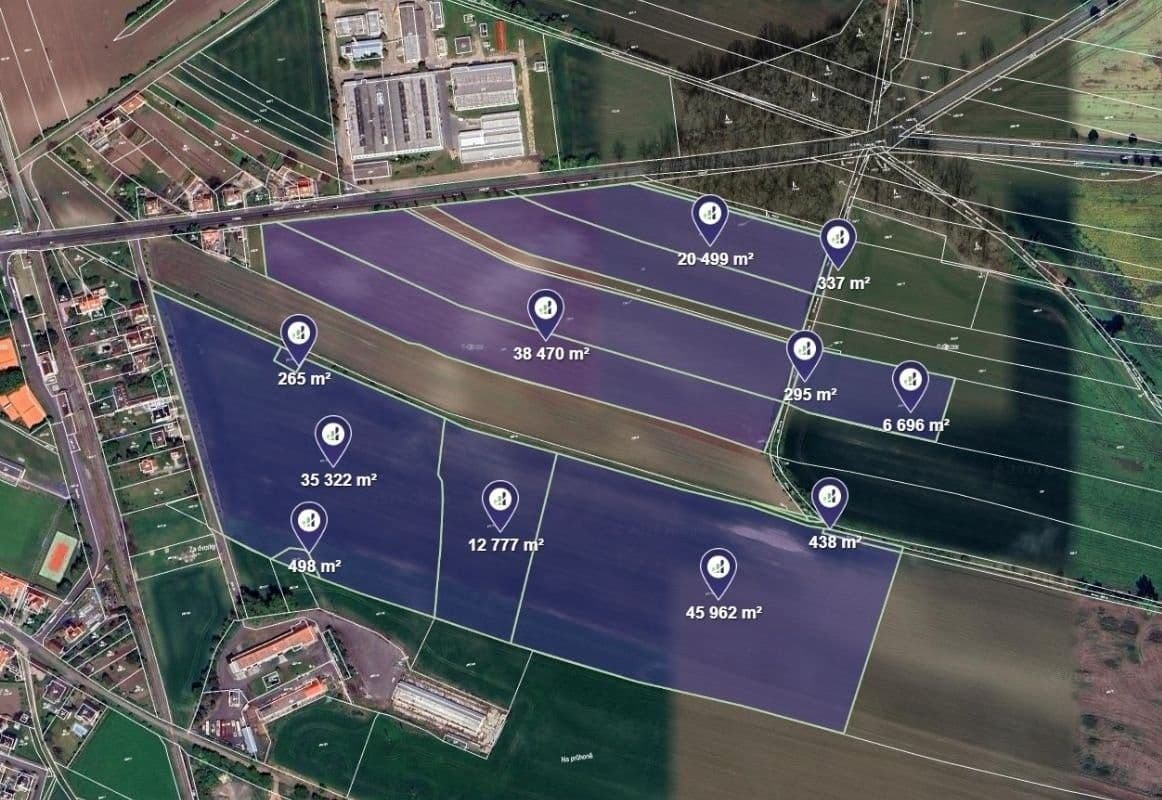 Prodej pozemku 174942 m²