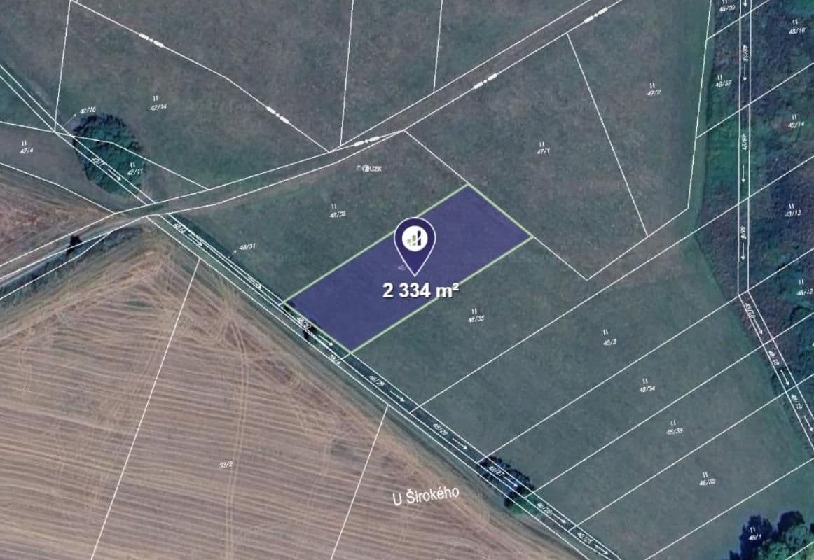 Prodej pozemku 2464 m²