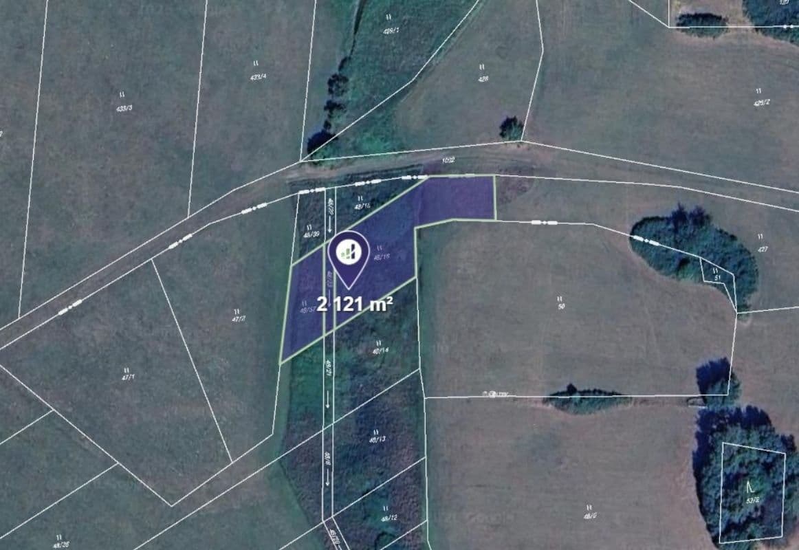 Prodej pozemku 2121 m²